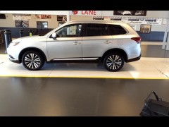 BUY MITSUBISHI OUTLANDER 2020, 71B Auto Auction