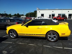 BUY FORD MUSTANG 2005, 71B Auto Auction